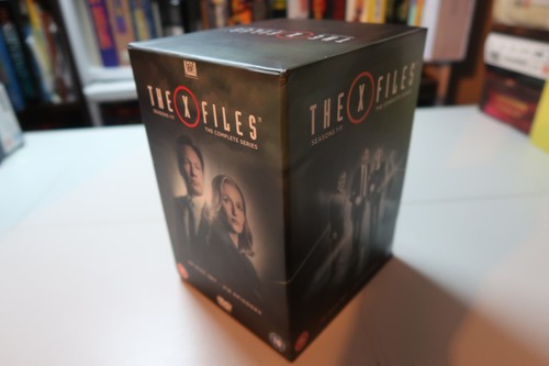 Files the complete series - :,